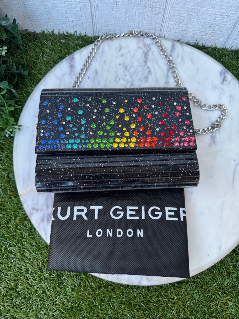 Kurt Geiger London Crystal
Embellished Party Clutch
Crossbody Bag Chain Purse